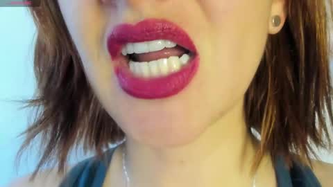 antonia online show from April 2026 03:13:01 PM