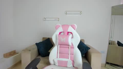    online show from February 2026 12:09:01 PM