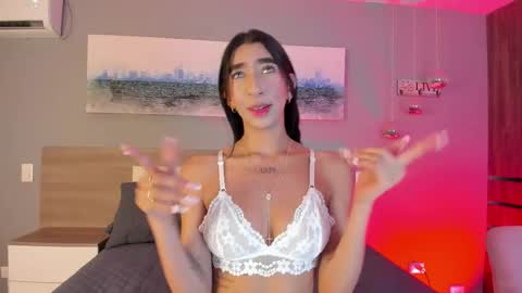 Snapshot of _ashly_77 chatting on November 2025 05:59:01 PM Ashly online show from November 2025 05:59:01 PM