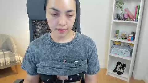 Bella Evans online show from June 2026 04:47:02 AM