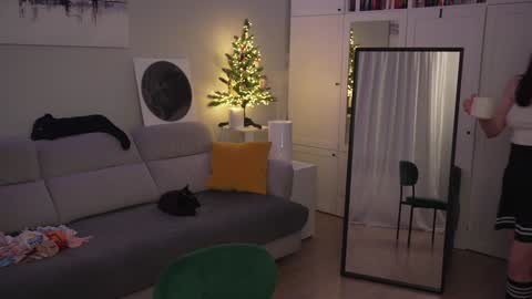 Snapshot of _blackbee_ chatting on December 2024 09:08:02 PM Lili online show from December 2024 09:08:02 PM