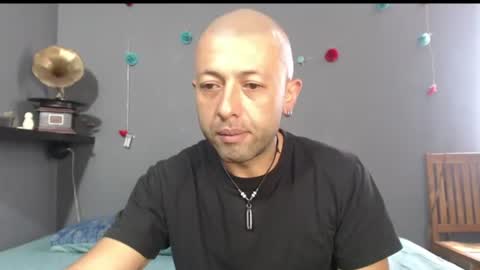 _bonnie__and_clyde online show from July 2026 08:00:02 PM