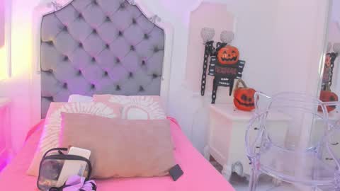 Snapshot of _brenda_becker chatting on November 2025 08:00:01 PM Brenda online show from November 2025 08:00:01 PM