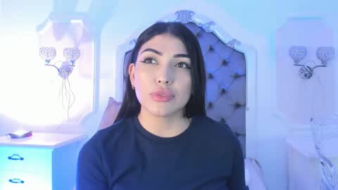 Snapshot of _brenda_becker chatting on November 2025 07:37:01 PM Brenda online show from November 2025 07:37:01 PM