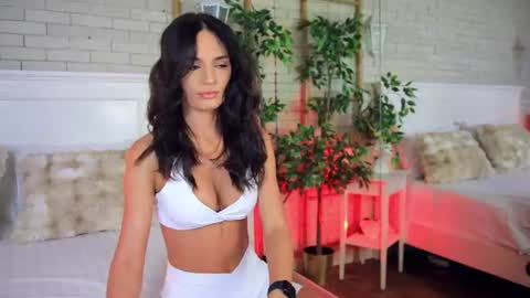 _carlawhite_ online show from June 2026 03:33:02 AM