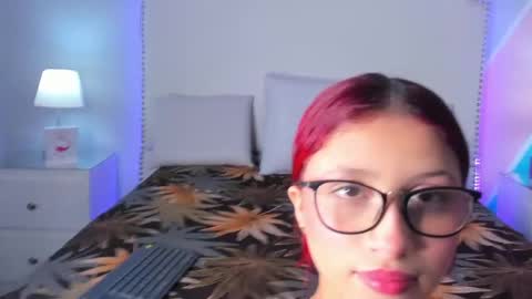 _cherry_fox online show from April 2026 12:00:02 PM