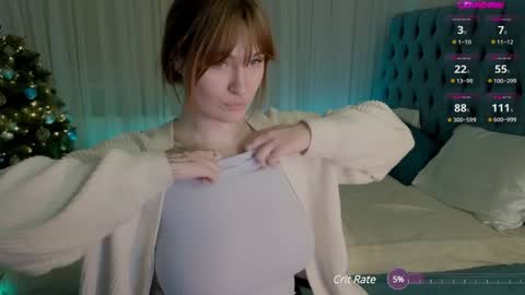 Snapshot of _chlo_e chatting on December 2024 04:01:02 AM Alisa NO NUDE online show from December 2024 04:01:02 AM