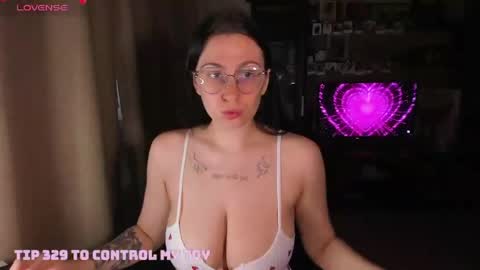 Chrissy online show from April 2026 12:50:02 PM