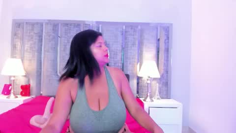 Snapshot of _ciara_benet_ chatting on December 2025 12:10:01 PM _ciara_benet_ online show from December 2025 12:10:01 PM