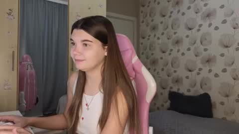 Snapshot of _cute_ice chatting on September 2025 05:44:01 AM _cute_ice online show from September 2025 05:44:01 AM