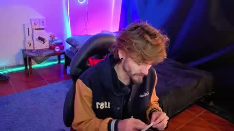 delacruz online show from December 2025 12:09:01 PM