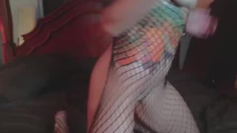 DemiDee online show from February 2025 05:19:02 PM