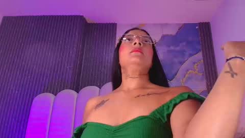 Dione online show from March 2026 07:18:02 PM