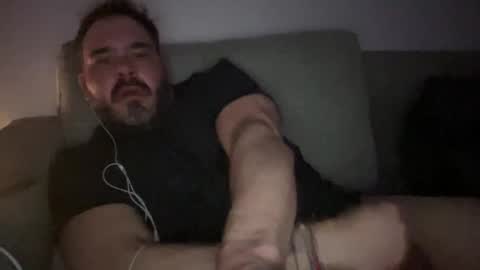 _direwolf_ online show from March 2026 04:05:02 AM