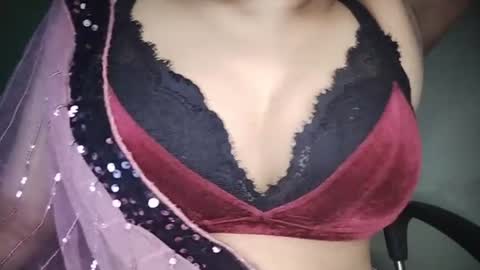 Snapshot of _dreamgirl_0 chatting on July 2026 01:00:01 AM _dreamgirl_0 online show from July 2026 01:00:01 AM
