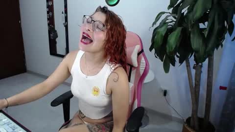 Abbye online show from December 2024 10:30:01 PM