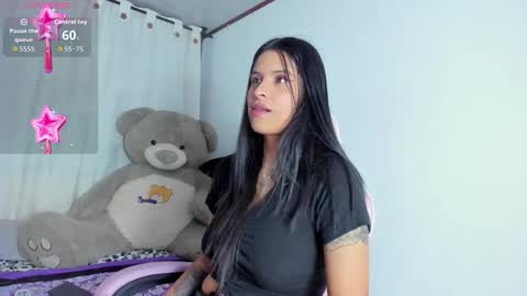 Snapshot of _elektrah chatting on November 2025 11:25:01 PM _elektrah online show from November 2025 11:25:01 PM