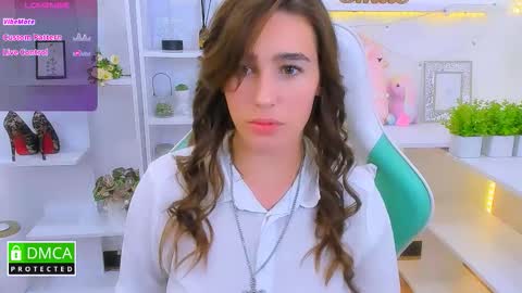 Lizzy  online show from September 2025 09:47:02 PM