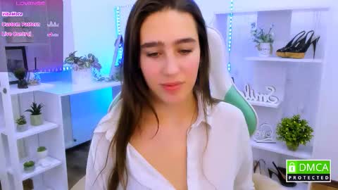 Lizzy  online show from February 2026 09:41:01 PM