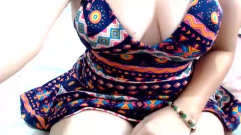 Snapshot of _ellie_destiny_xxx chatting on February 2025 05:40:02 AM _ellie_destiny_xxx online show from February 2025 05:40:02 AM