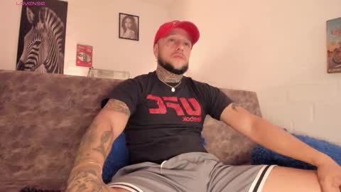 Emilio online show from November 2025 10:27:01 AM