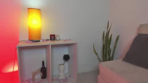 emma morryson online show from February 2025 03:01:02 AM