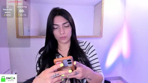 Snapshot of _ericavanderhill_ chatting on November 2025 04:33:02 AM Erica Vanderhill online show from November 2025 04:33:02 AM