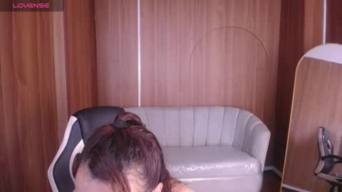  evoni  online show from November 2025 12:47:01 PM