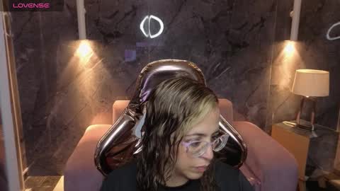  evoni  online show from January 2026 12:42:01 PM