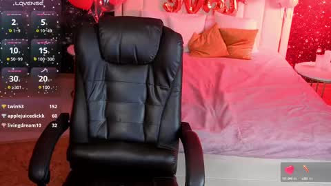  F R A U  online show from March 2025 07:05:02 AM