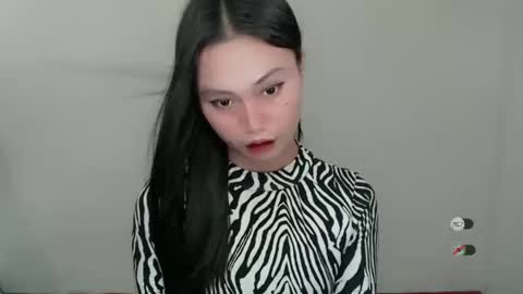 STEFFANNY WELL. online show from December 2024 12:41:01 AM