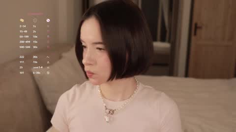 Essie  online show from April 2026 05:54:02 PM