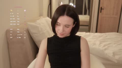 Essie  online show from April 2026 07:58:02 PM