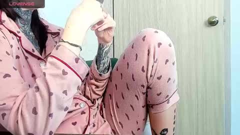 Alis online show from March 2025 05:43:02 AM