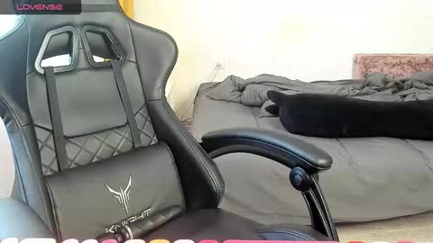 Alis online show from October 2025 06:12:01 AM