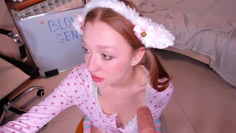 Snapshot of _fieryflash_ chatting on January 2025 05:54:02 PM Lola 3 online show from January 2025 05:54:02 PM