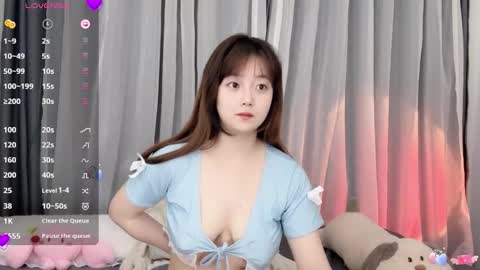 Flipped online show from October 2025 01:40:01 AM