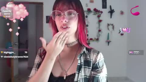Snapshot of _galya_ chatting on May 2026 01:08:01 PM Galya online show from May 2026 01:08:01 PM