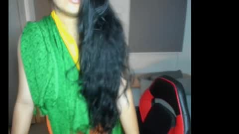 Georgia Barone online show from November 2025 12:43:02 AM