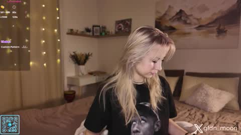 Rina online show from January 2026 07:39:02 PM