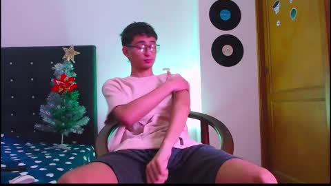 GsusssFeets online show from November 2025 05:02:01 PM