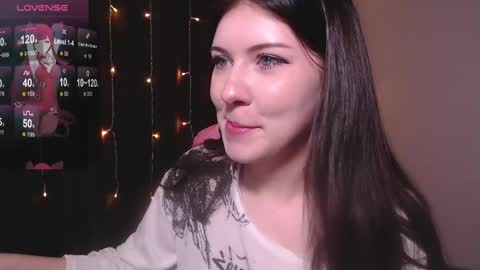 Snapshot of _gummybears_ chatting on February 2025 01:05:01 PM Tori online show from February 2025 01:05:01 PM