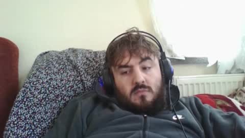  hasanhz.  online show from December 2025 10:24:02 AM