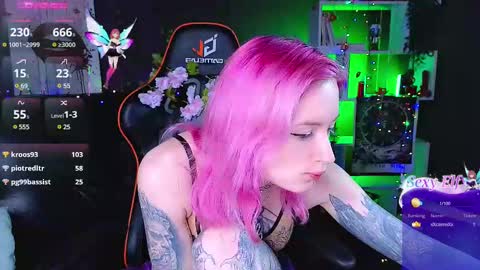 Helen Carter 3  Next stream   2330 MSC online show from February 2025 02:51:01 AM