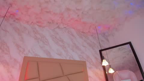 Hollywood online show from April 2026 06:24:01 AM