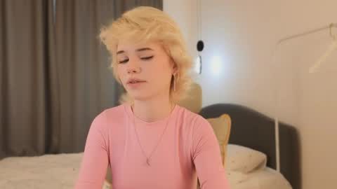 Alisha online show from May 2026 12:23:01 PM