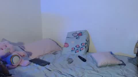 Snapshot of _hot_couple_69_ chatting on April 2026 05:12:02 AM KEYLA Y SAMUEL online show from April 2026 05:12:02 AM