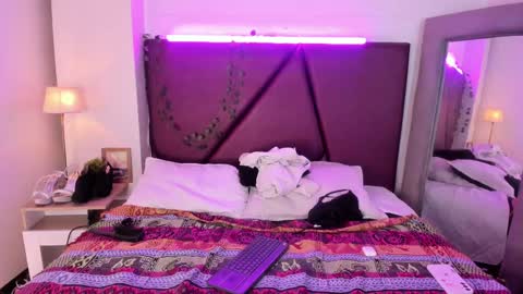 Isa online show from January 2025 02:19:01 PM