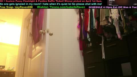 IsabelleRaven online show from April 2026 09:02:01 PM