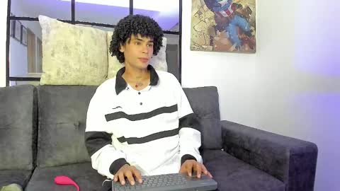 Snapshot of _jaay77 chatting on February 2025 08:45:01 PM Jay online show from February 2025 08:45:01 PM